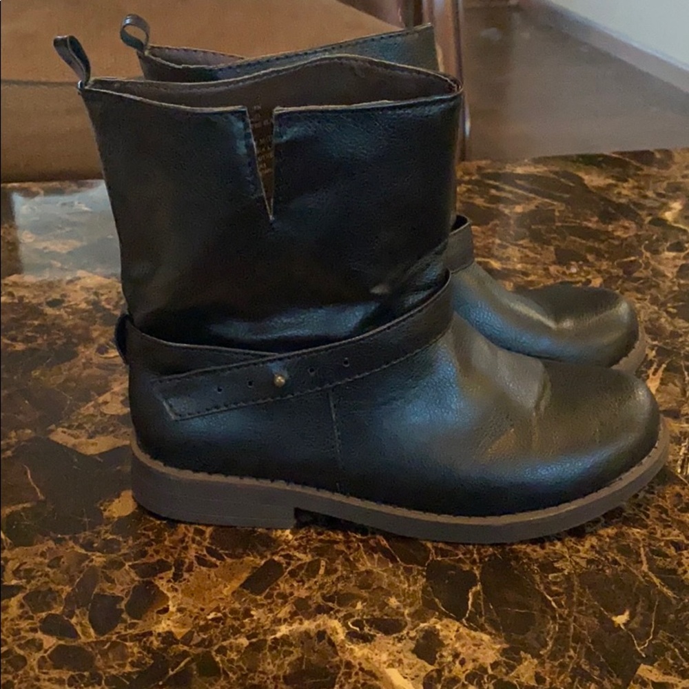 Gap boots